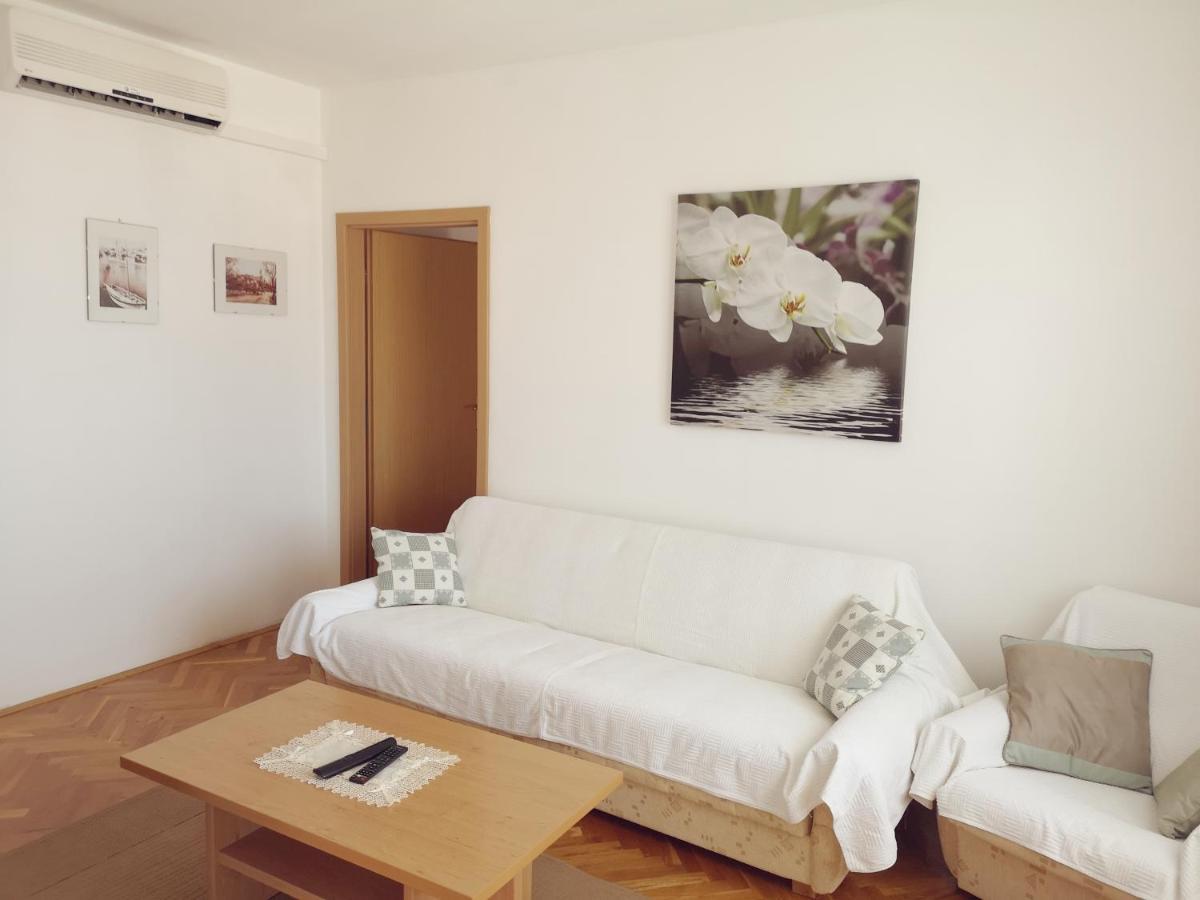 Villa Clara Apartments Kvarner Novi Vinodolski Exterior foto